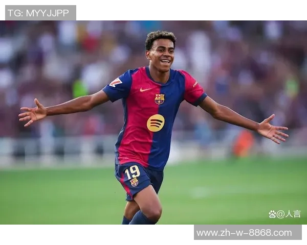 年轻足球球星展现青春力量与健美肌肉的激情瞬间 年轻足球球星展现青春力量与健美肌肉的激情瞬间